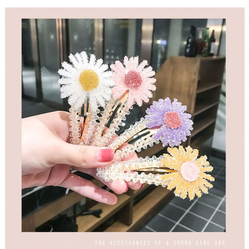Korean super ethereal forest-style Daisy hair clips, ins bangs rhinestone BB clips, Japanese sweet rhinestone hair ties Specification image