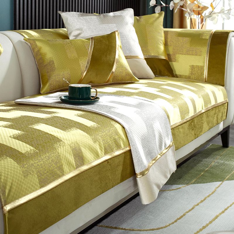 Modern light luxury all-season sofa cushions Item Picture