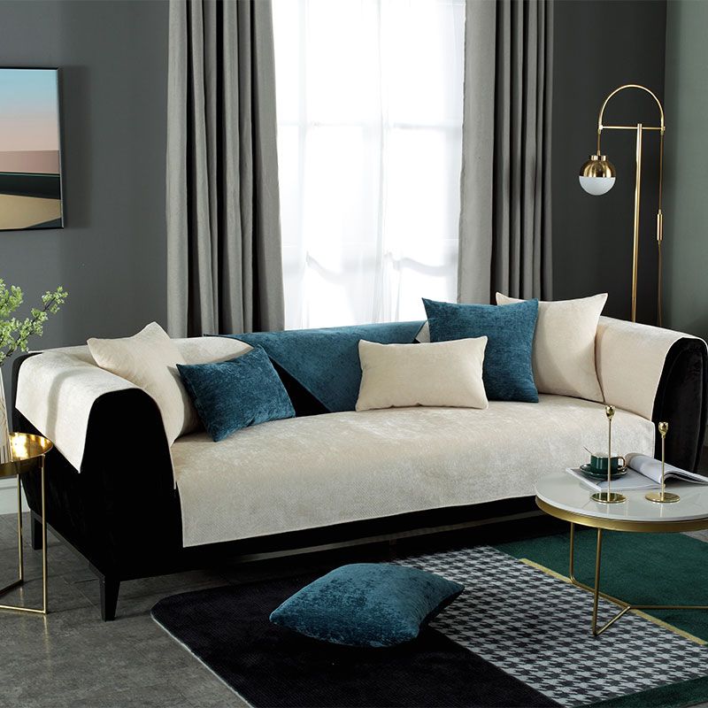Simple Solid Color Sofa Cushion Item Picture