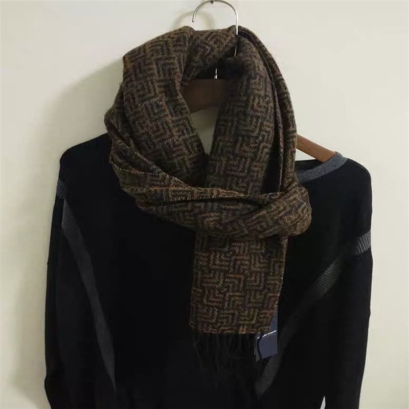 Scarf Ladies European And American Fashion Shawl Autumn And Winter Discount Promotion Season Coat All Casual Wholesale details Picture