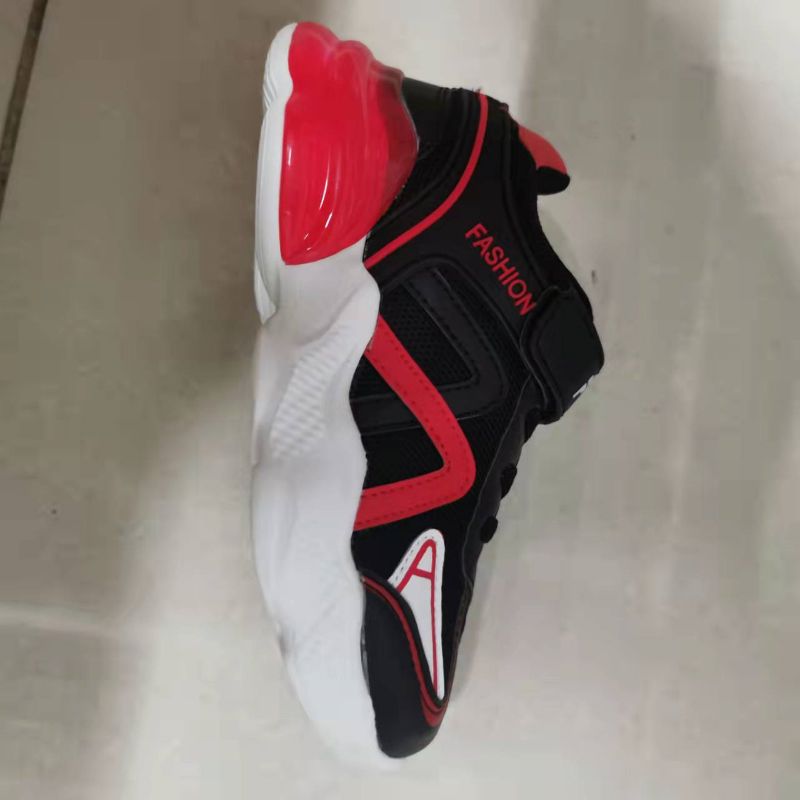 Wholesale All Comfortable Soft Sole Casual Shoes Breathable Shoes New Fashion Shoes Sneakers 3 details Picture