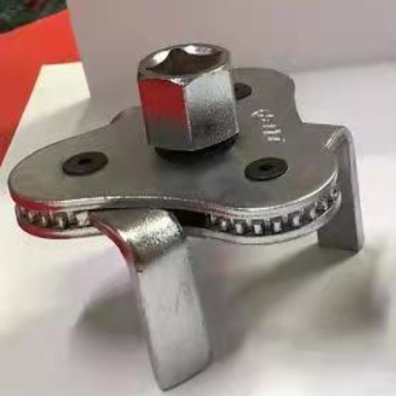 三爪扳手产品图