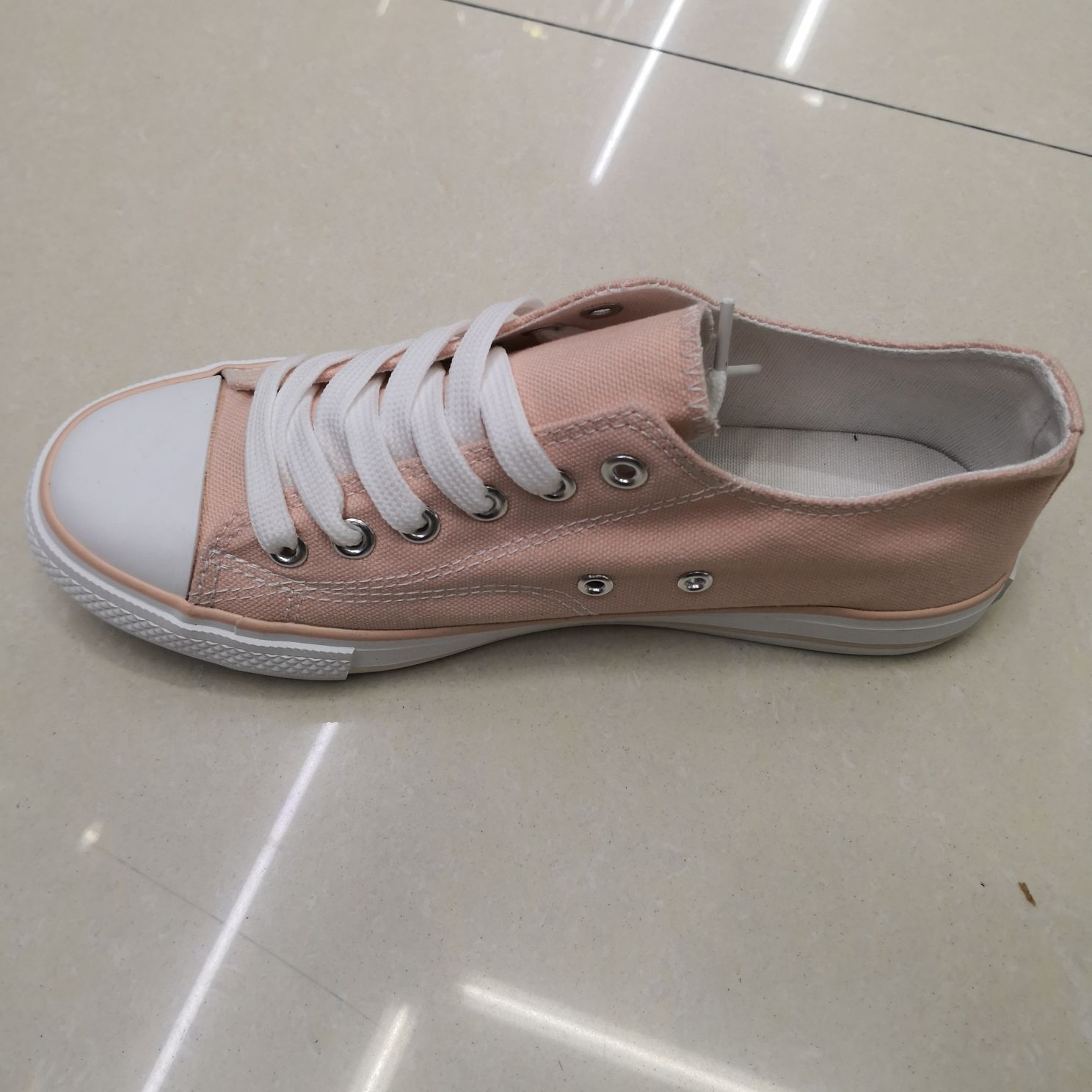 Men's Low-Top Canvas Shoes, Spring 2022 details Picture