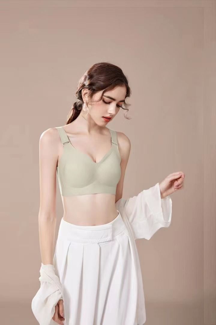 The Mystery of the Box is a slim, seamless, sexy strapless bra for women details Picture