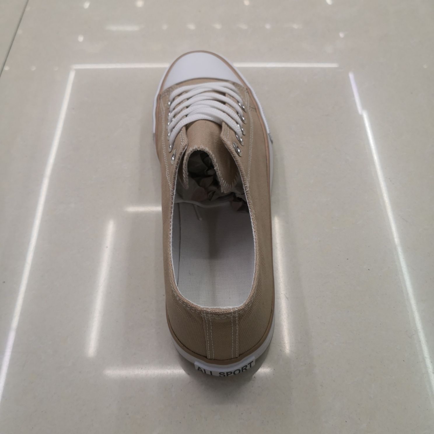 Low Top Men's Espadrilles Spring 2022 Application Scenario