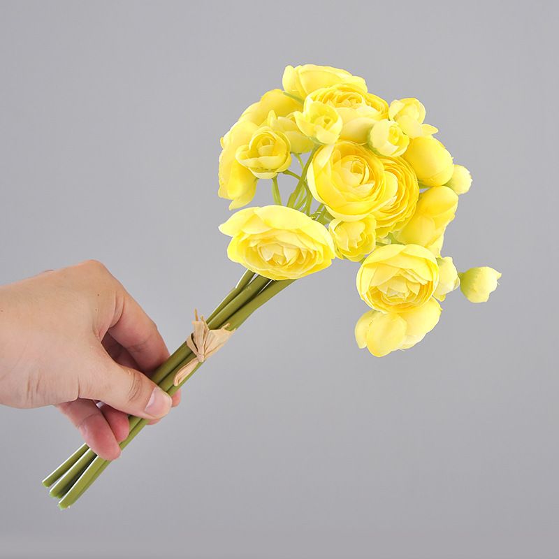 ٦ ازهار زلوتس، اليد المقلدة Specification image