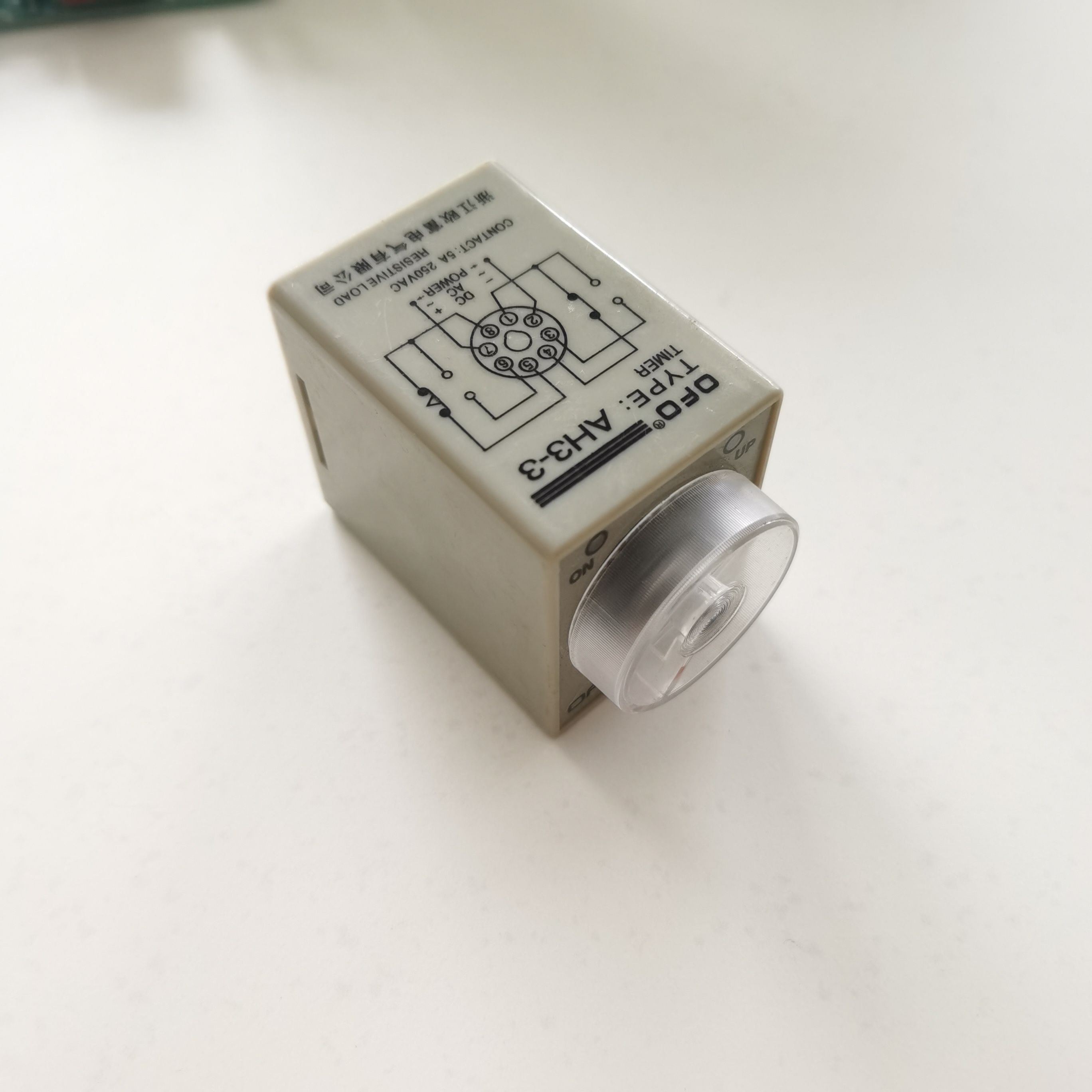 Ultrasonic spot welding machine time relay Application Scenario