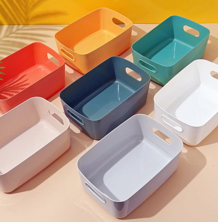 Creative clutter box