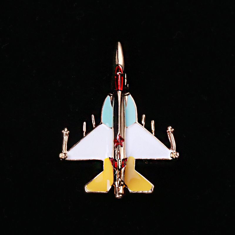 Ziyang Jewelry Cross-border Supply Fashionable cartoon alloy enamel oil jewelry, personalized and versatile airplane European and American brooches, hot-selling and fast-selling factory direct sales brooches details Picture