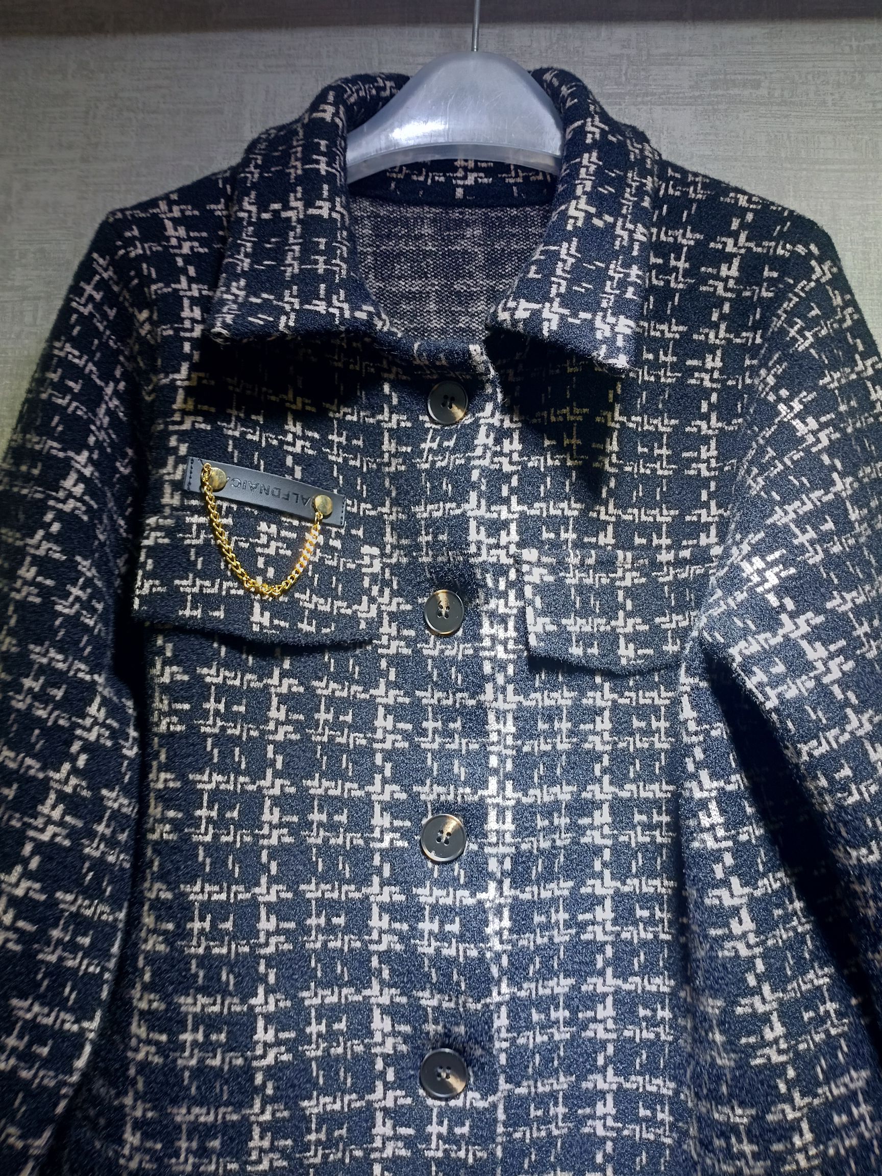 Autumn And Winter Warm And Warm Temperament Loose Shaped Coat Suit Coat 12