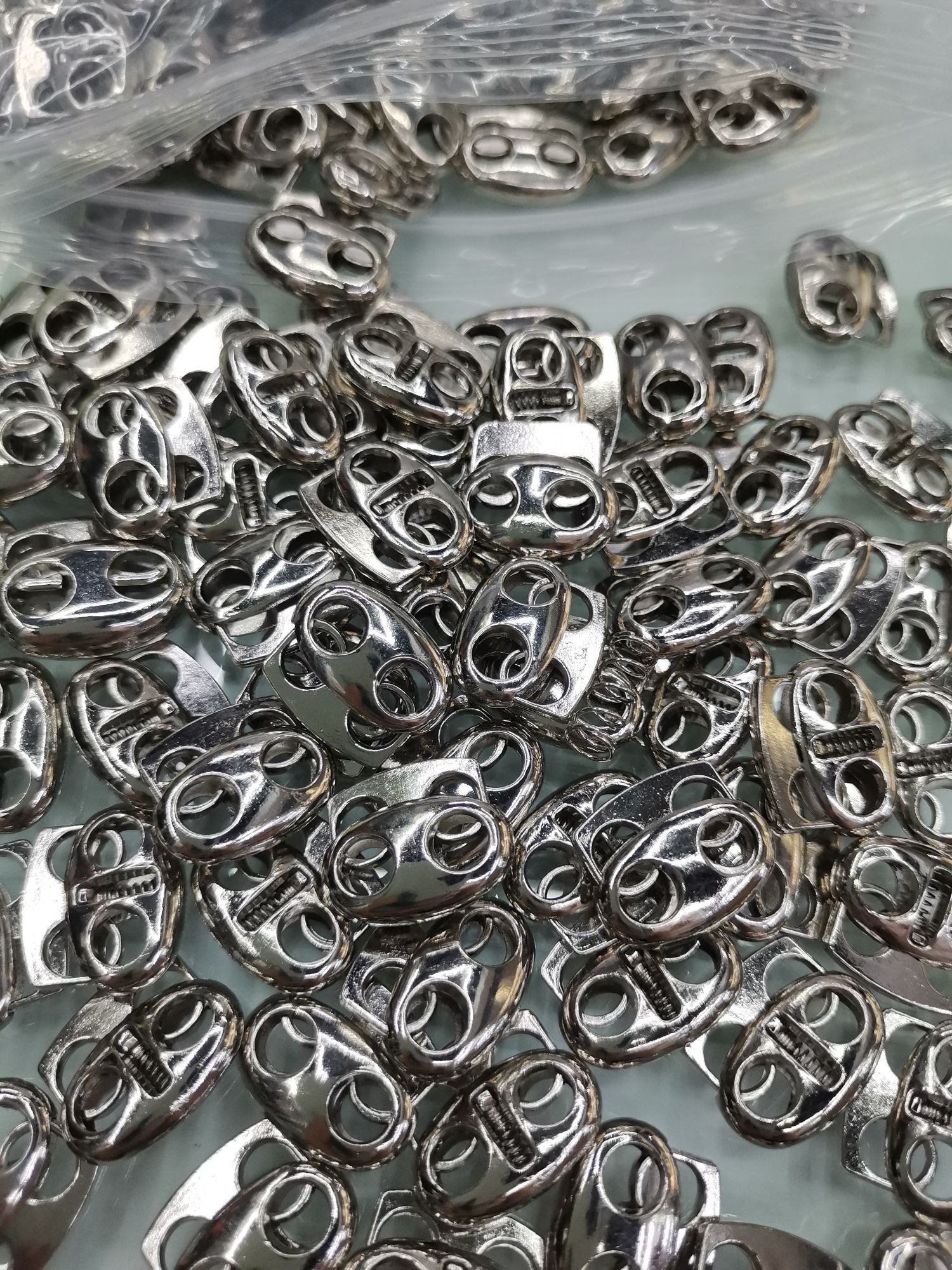 Clothing Accessories, Spring Fastener, Pig Nose Fastener, Alloy details Picture