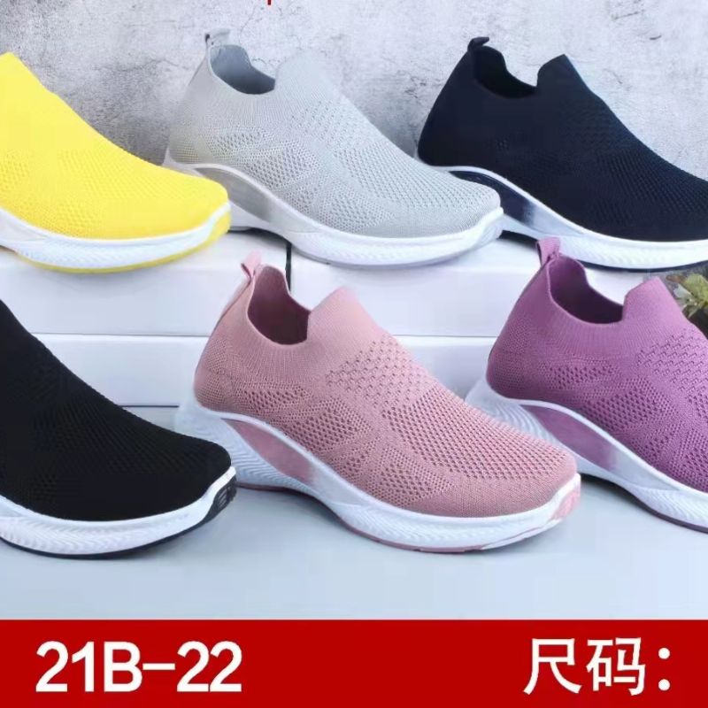 华美贸易鞋业 外贸批发 时尚男女飞织运动鞋男女休闲鞋21