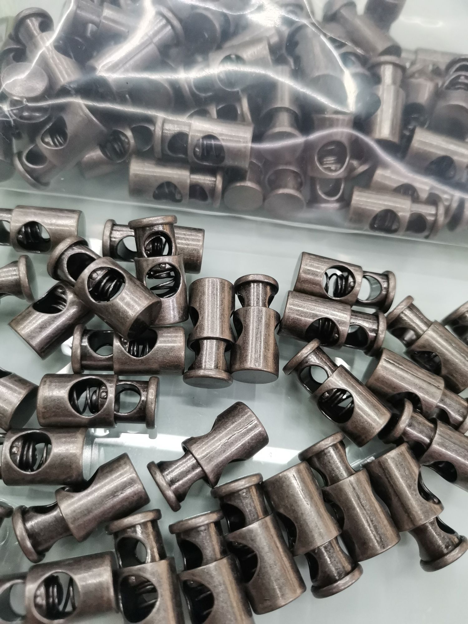 Clothing Accessories, Spring Fastener, Pig Nose Fastener, Alloy details Picture
