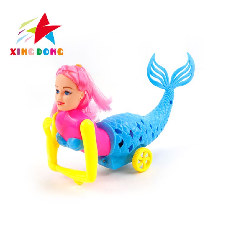儿童玩具 拉线芭芘娃娃美人鱼 滑行玩具 带灯光