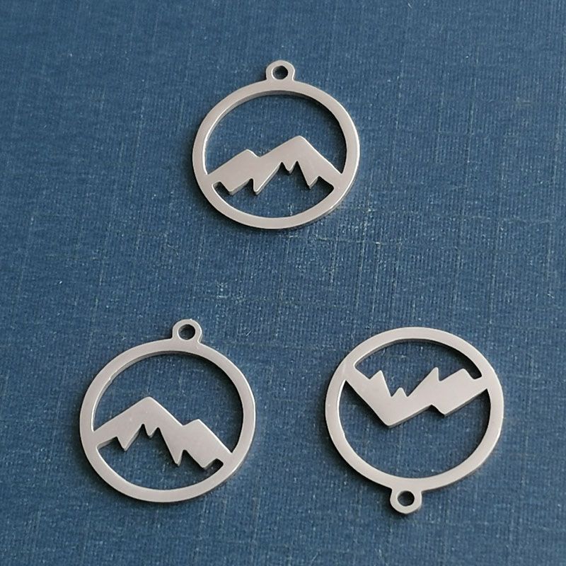 New diy stainless steel hollowed-out mountain Mount Fuji mountaineering enthusiasts accessory pendant manufacturers in stock