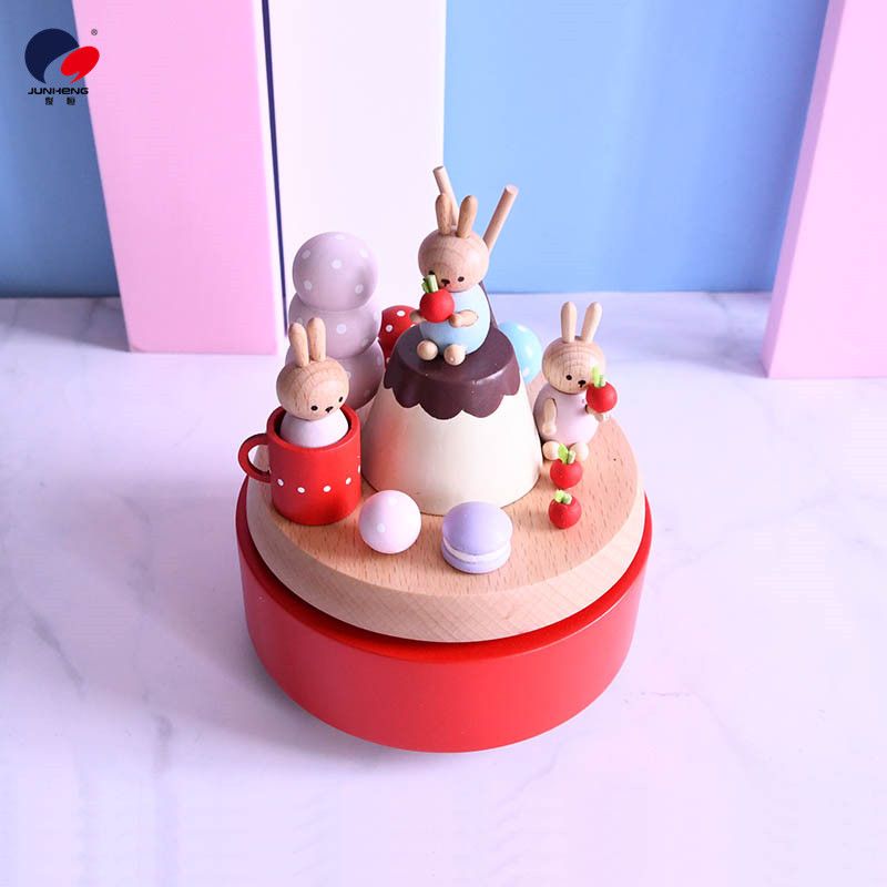Factory direct sales cat Sky City wooden music box Birthday gift Valentine gift high-grade exquisite decoration Item Picture