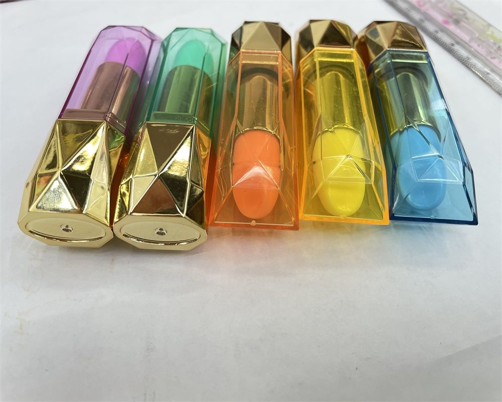Creative lipstick style Highlighters mark key Student Markers Do not faint, do not stain and do not penetrate paper note pens