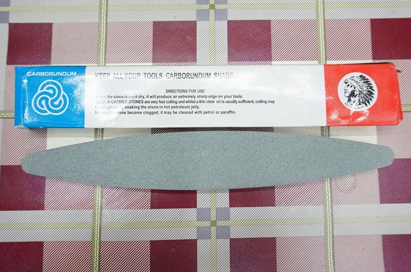Supply Brazil Savage Head 9 Inch Ship Type Alumina Oil Stone, Whetstone, Whetstone details Picture
