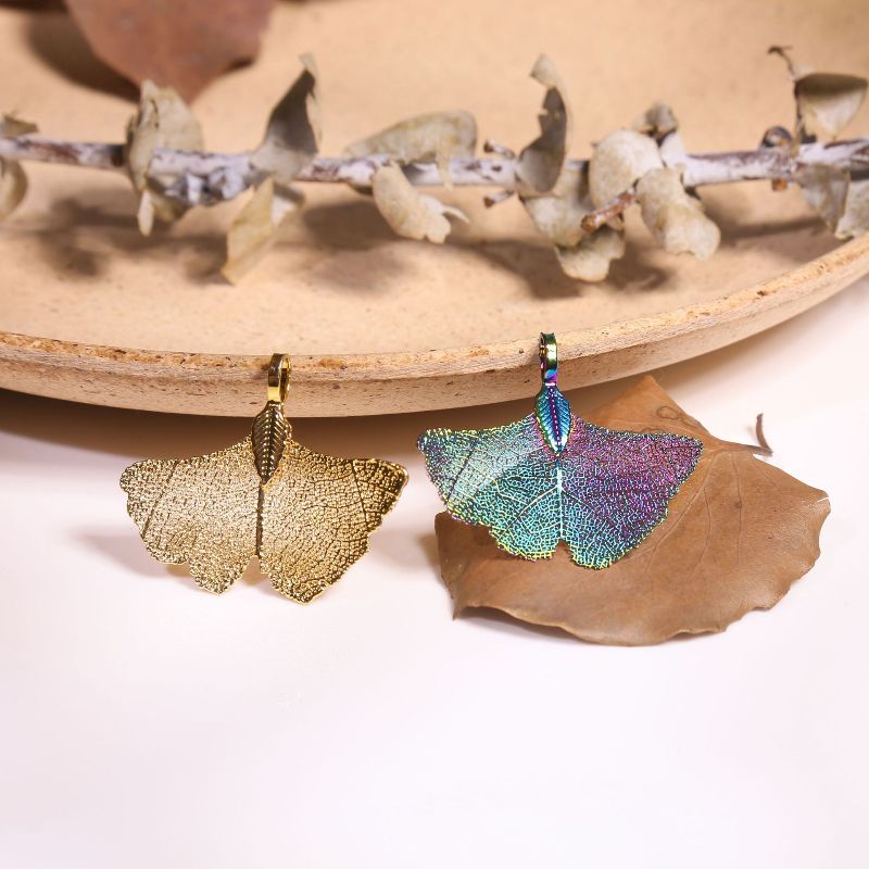 Cross-border natural colored tree leaf earrings, jewelry accessories, cut ginkgo leaf gold-plated necklaces and pendants for export wholesale details Picture