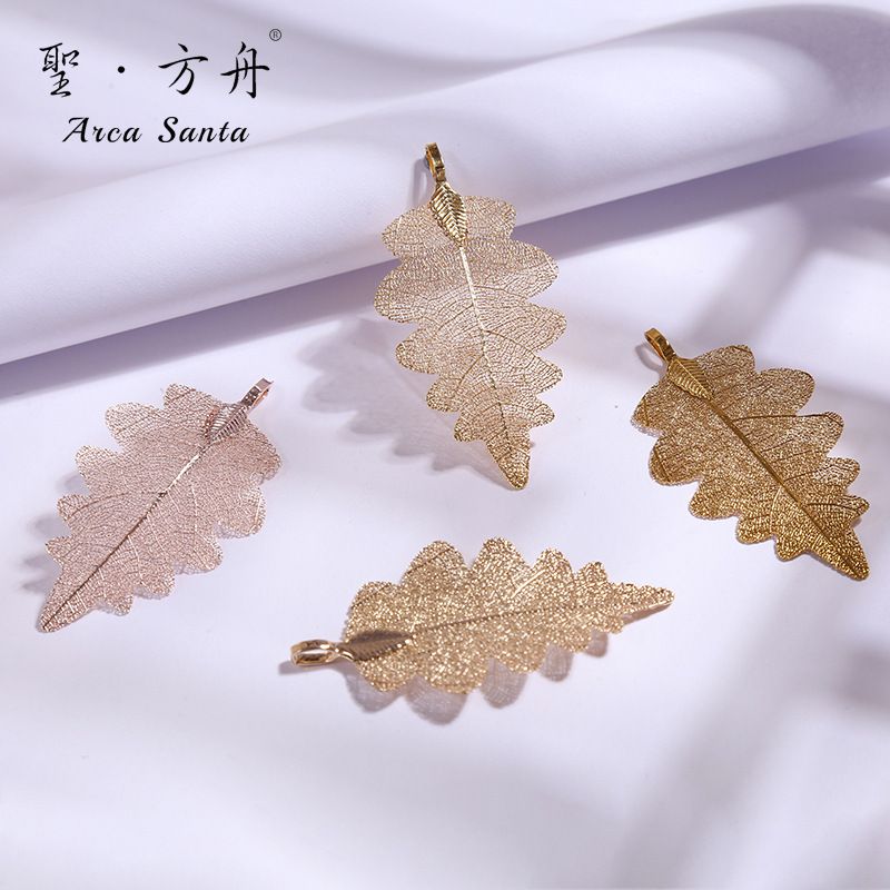 Wholesale of semi-finished materials for natural electroplated leaf earrings, pendants, accessories, cut wavy leaves, handcrafted diy details Picture