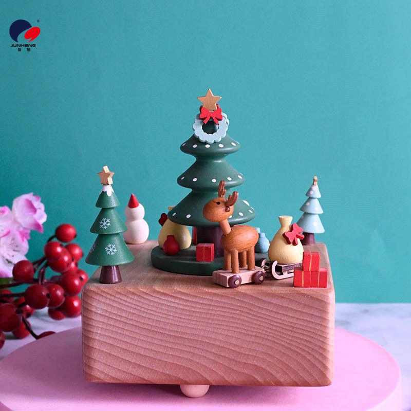 Factory direct sales of cat wooden Christmas birthday gift lovers festive wedding music box love wedding Item Picture