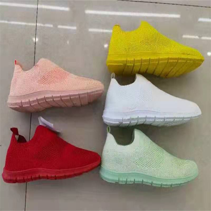 运动鞋产品图
