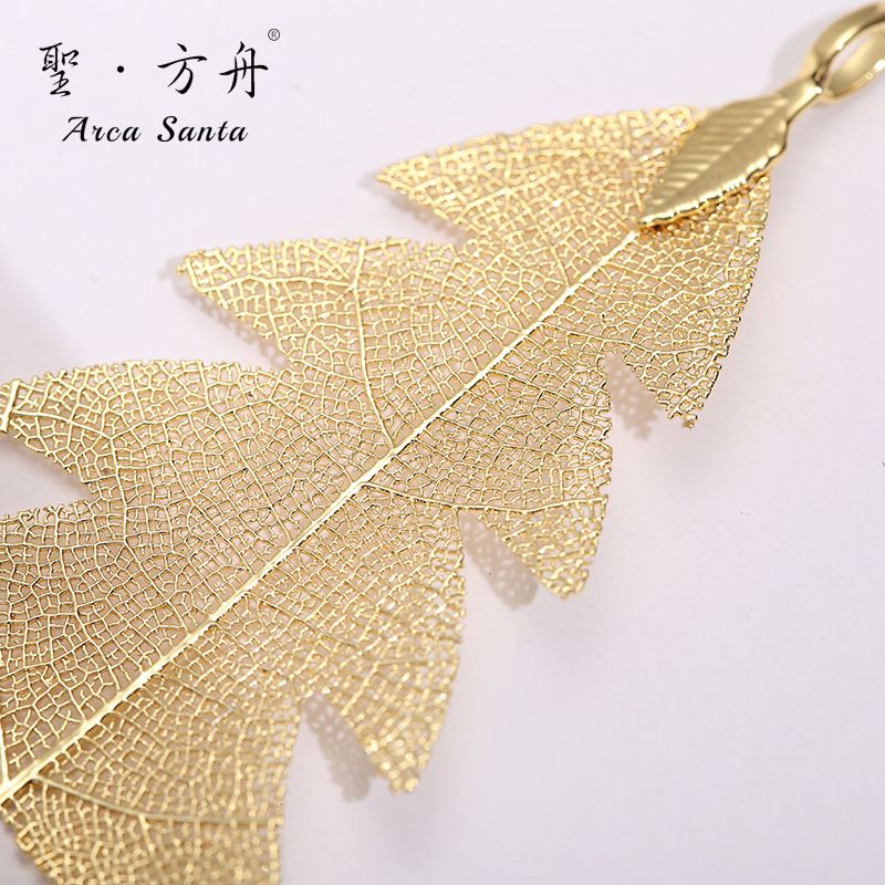 Natural leaf necklace accessories, gilded Christmas tree cut leaf ornaments, semi-finished products, handcrafted diy material accessories Specification image