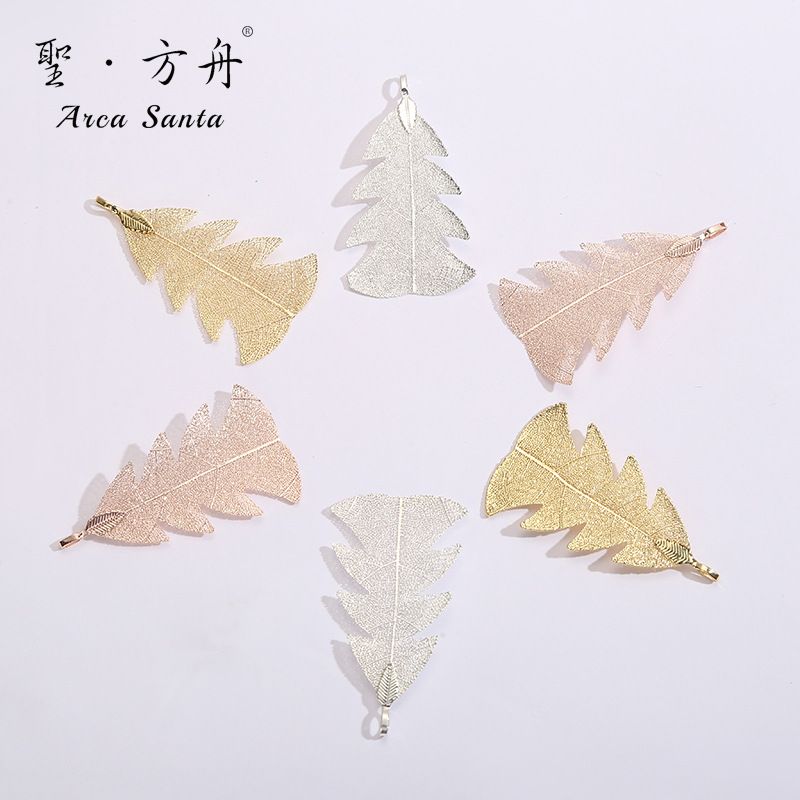 Natural leaf necklace accessories, gilded Christmas tree cut leaf ornaments, semi-finished products, handcrafted diy material accessories details Picture