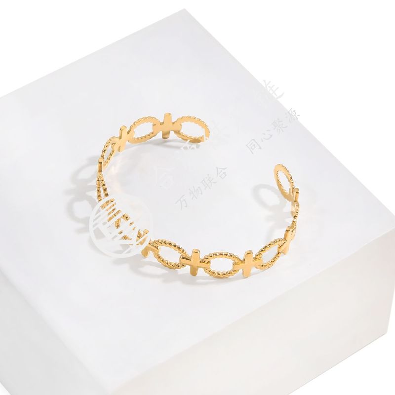 Exquisite stainless steel jewelry bracelet