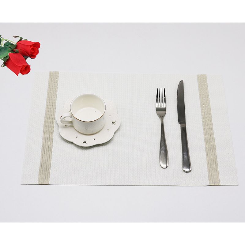 European style heat insulation Teslin PVC placemat with bright wire on both sides thumbnail