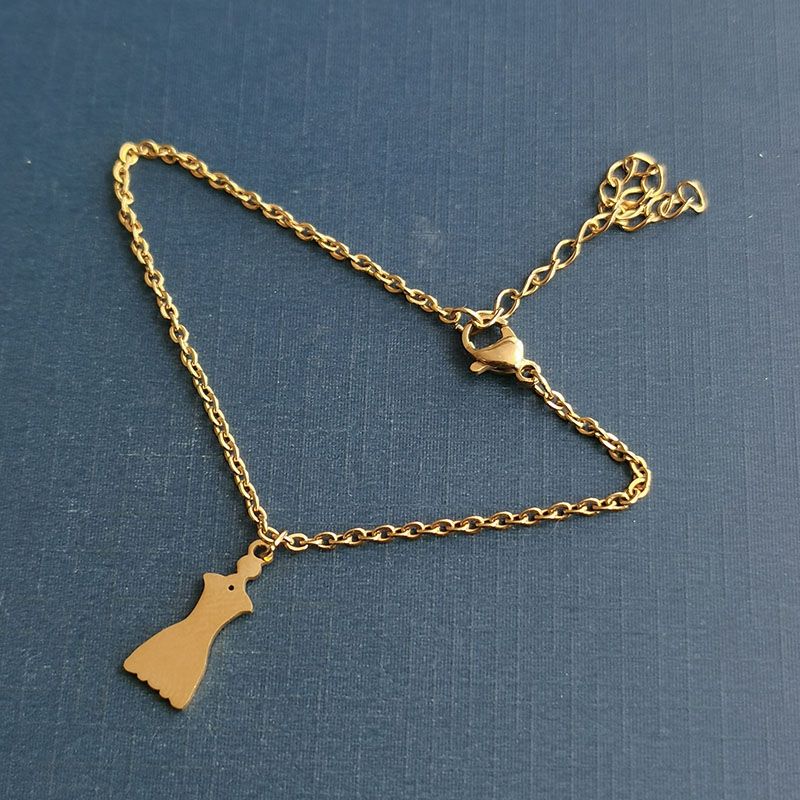 European and American big brand ethnic style creative dress pendants, necklaces, sweater chains, titanium steel accessories Item Picture