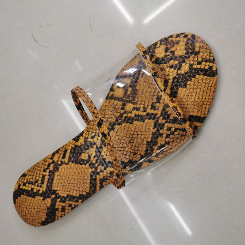 New summer casual outerwear flat sandals for women, new foreign trade breathable soft-soled products, shallow sandals, flip-flops and flat shoes