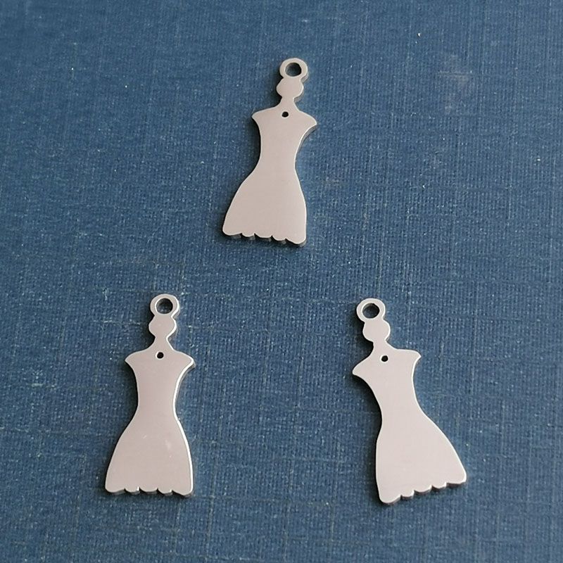 European and American big brand ethnic style creative dress pendants, necklaces, sweater chains, titanium steel accessories