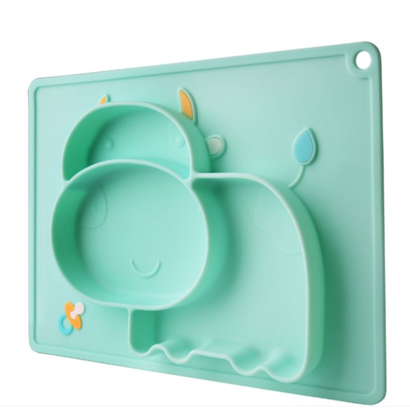 Baby dinner plates, suction cups, bowls and compartments details Picture