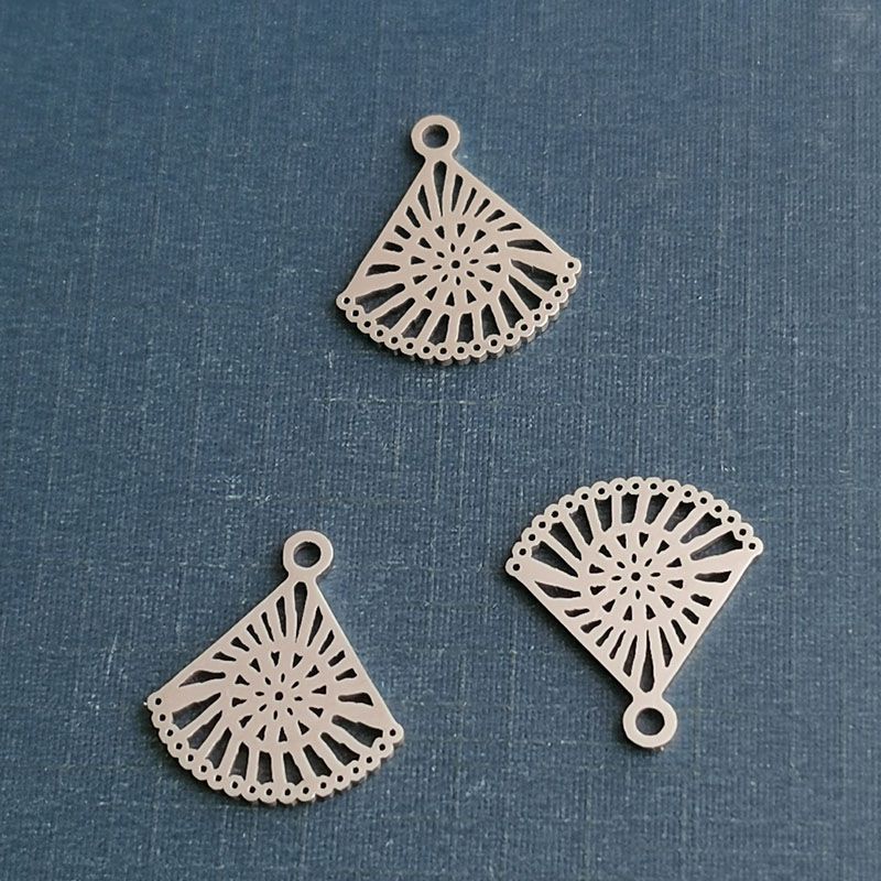 Titanium steel carved fan pendant single-hole connector DIY bridal hairpin studio accessories wholesale