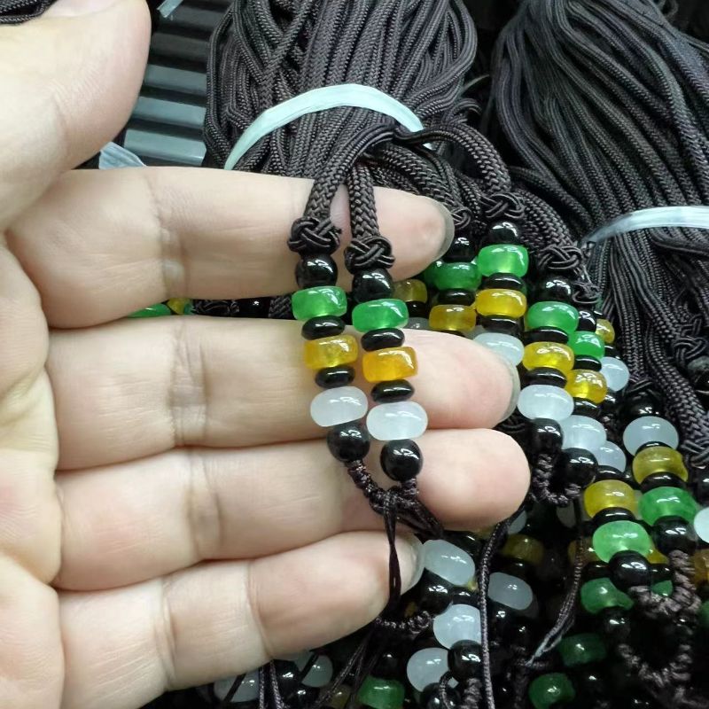 Hand-woven jade and jadeite tricolor spacers, non-adjustable necklace, sweater lanyard Specification image