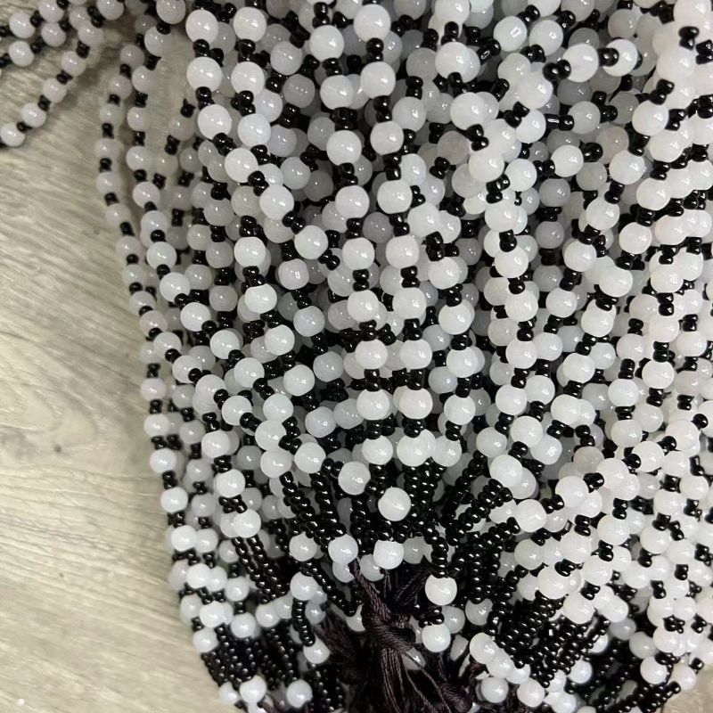 6 Cm White Jade Beads Separated By Black Beads Can Not Be Adjusted Jade Pendant Necklace Lanyard Specification drawing