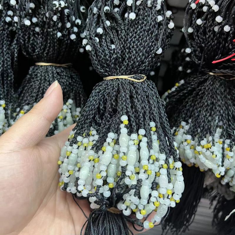 Hand-woven jade millet beads with 3mm small yellow jade beads, adjustable red string, black string, dark green string, coffee string, necklace string Specification image
