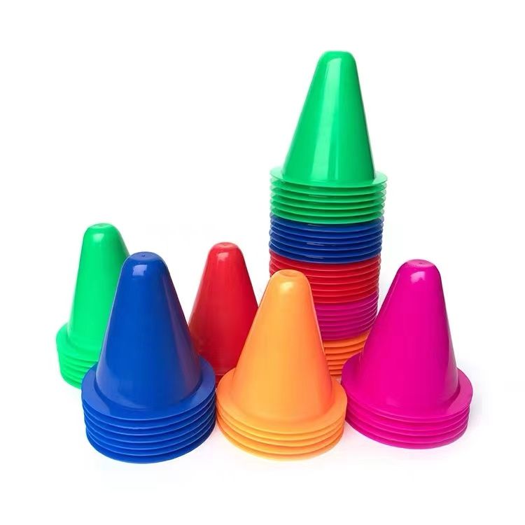 Football training equipment logo bucket obstacle ice cream cone plate basketball children Taekwondo equipment 8cm roller skating pole 8cm high, thickened and heavier, environmentally friendly PE, roller skating bucket suitable for children Specification image