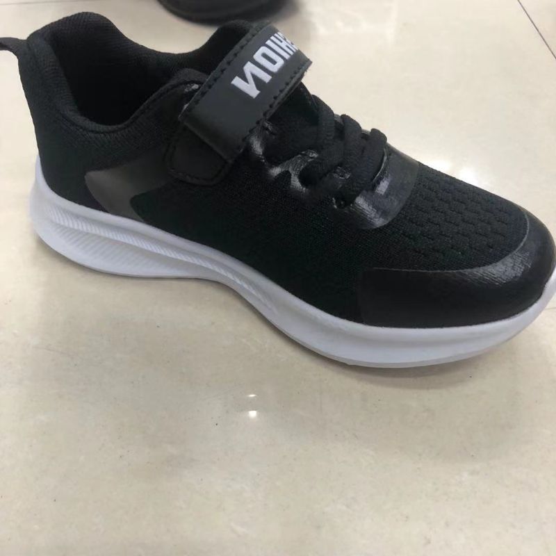 Wholesale All Comfortable Soft Sole Casual Shoes Breathable Shoes New Running Casual Sports Shoes 5 details Picture
