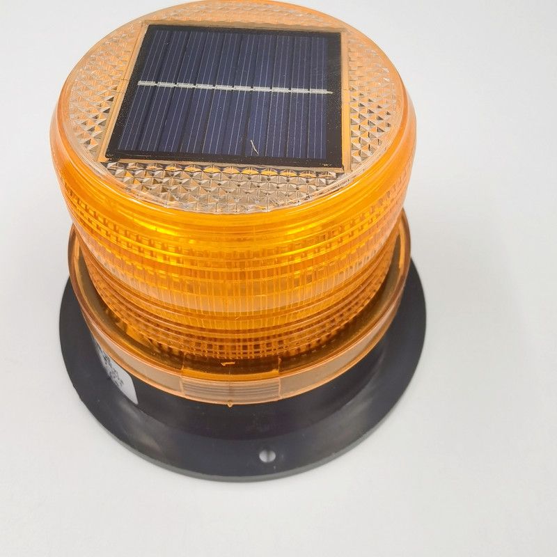 外贸热销车灯警示灯汽车警灯12V24V通用太阳能磁铁款