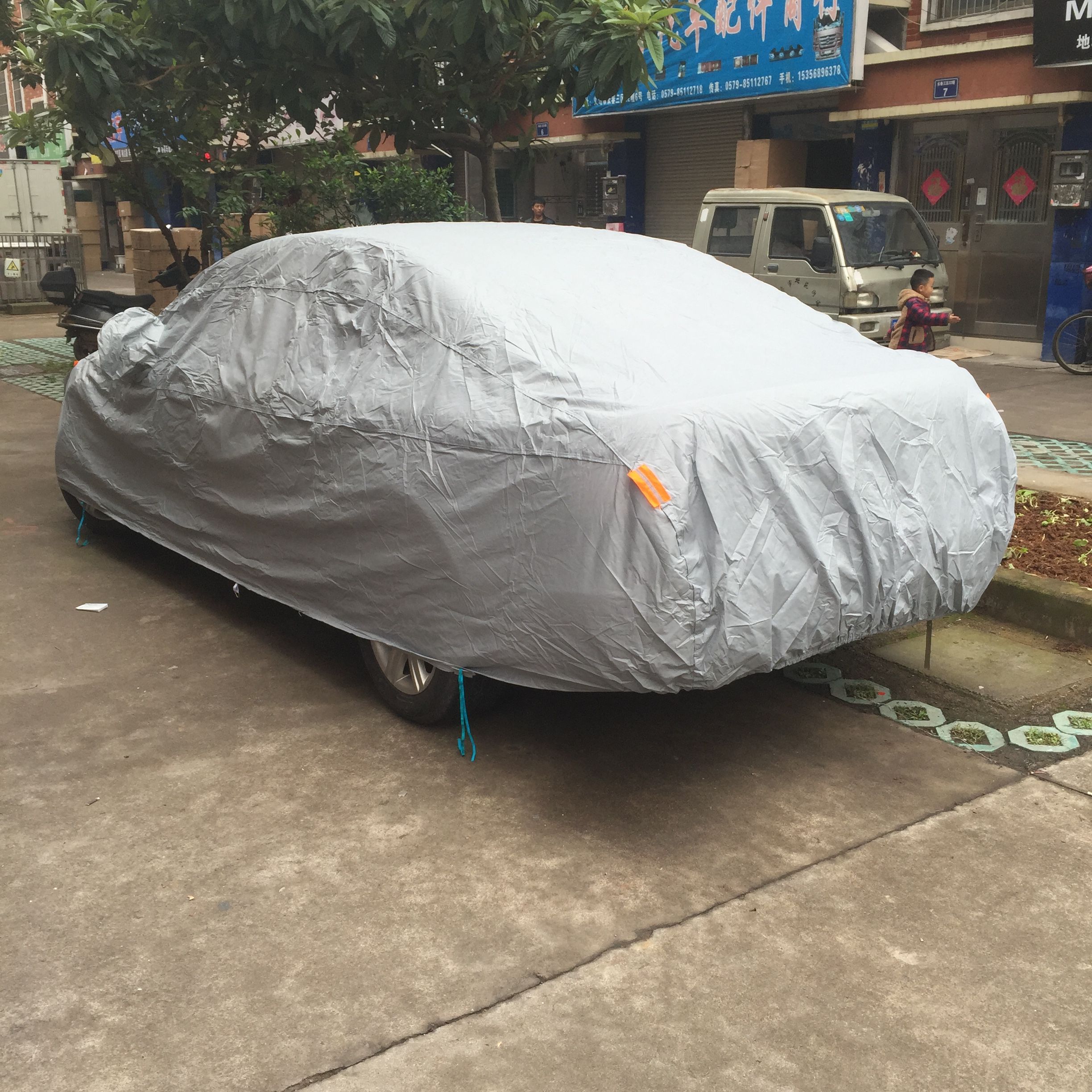 Car cover, sedan cover, car sun protection and dust cover, winter car snow and frost protection cover, cross-border hot sales, factory promotion Application Scenario