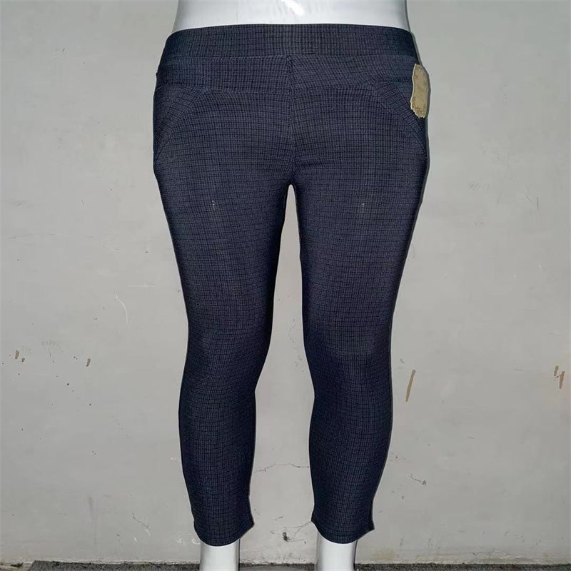 Jingjing Knitting Factory Direct Sales of best-selling winter women's pants for 19 yuan