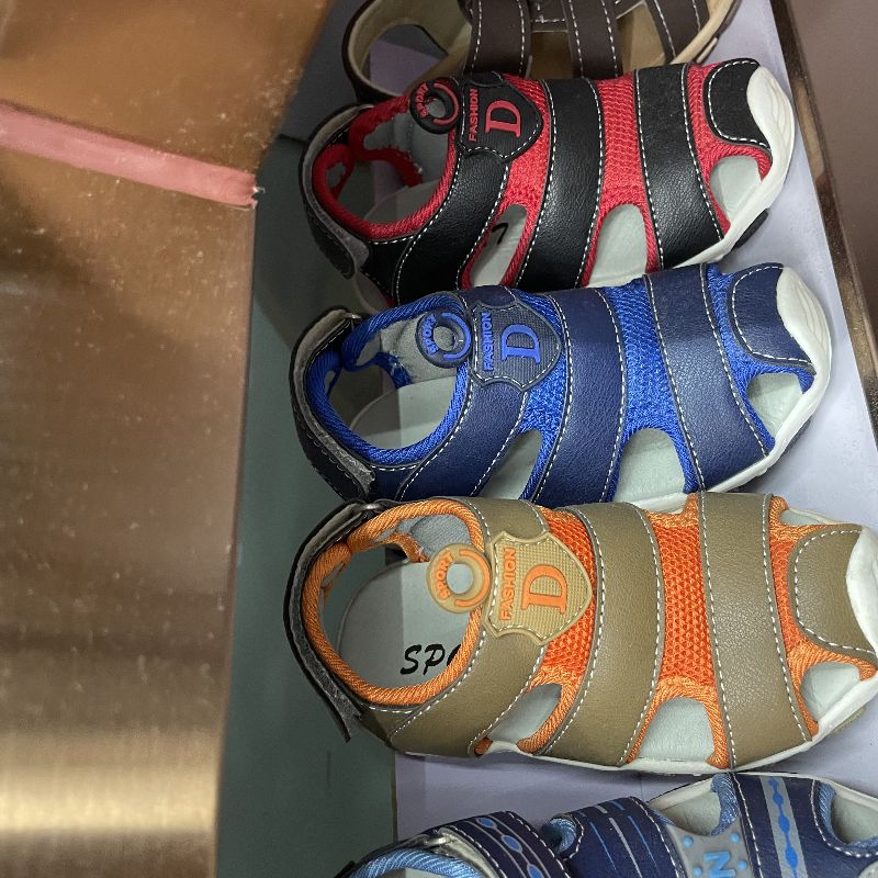 强歌鞋业 外贸批发 儿童男童凉鞋包头露趾夏季时尚凉鞋QG08