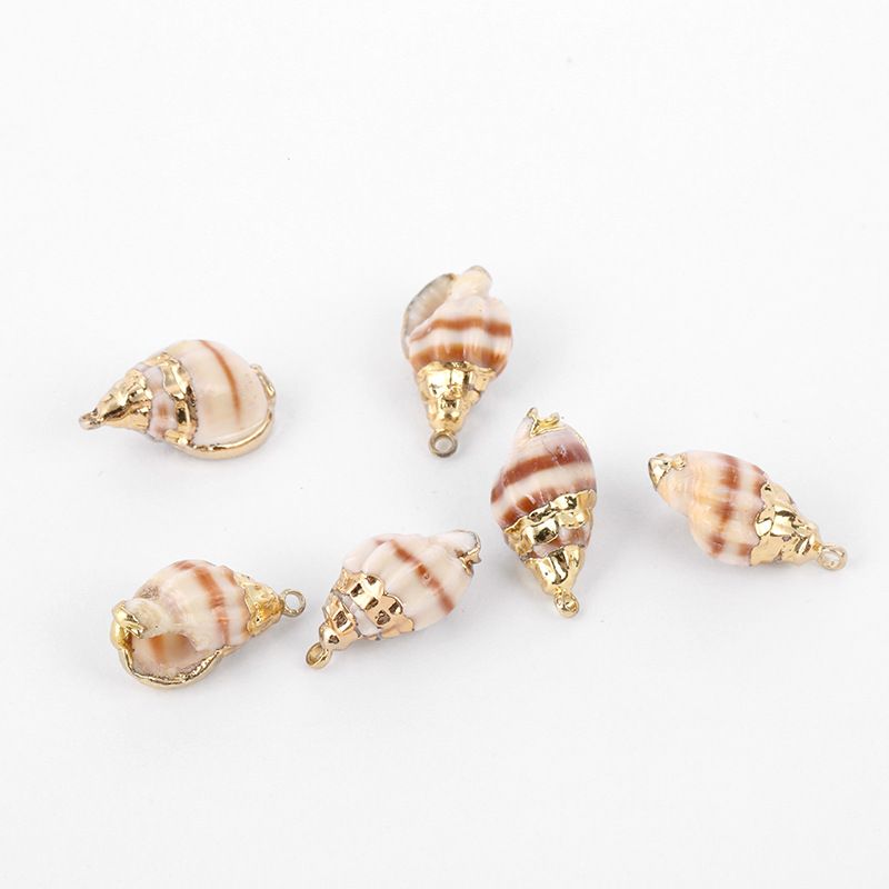 New gold edge shell jewelry accessories DIY bracelet, small conch necklace, earrings, pendant, creative jewelry pendant Item Picture