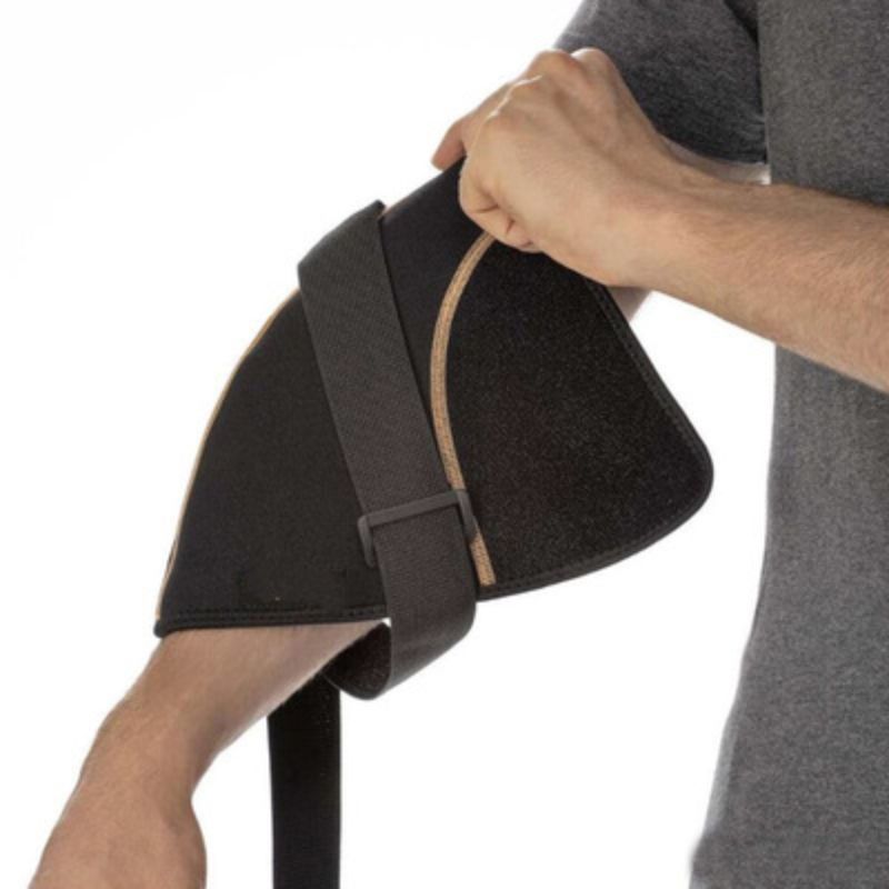 护肩神器白底实物图