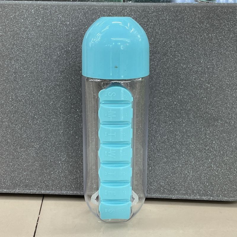 Separate cup practical travel convenient to carry full figure