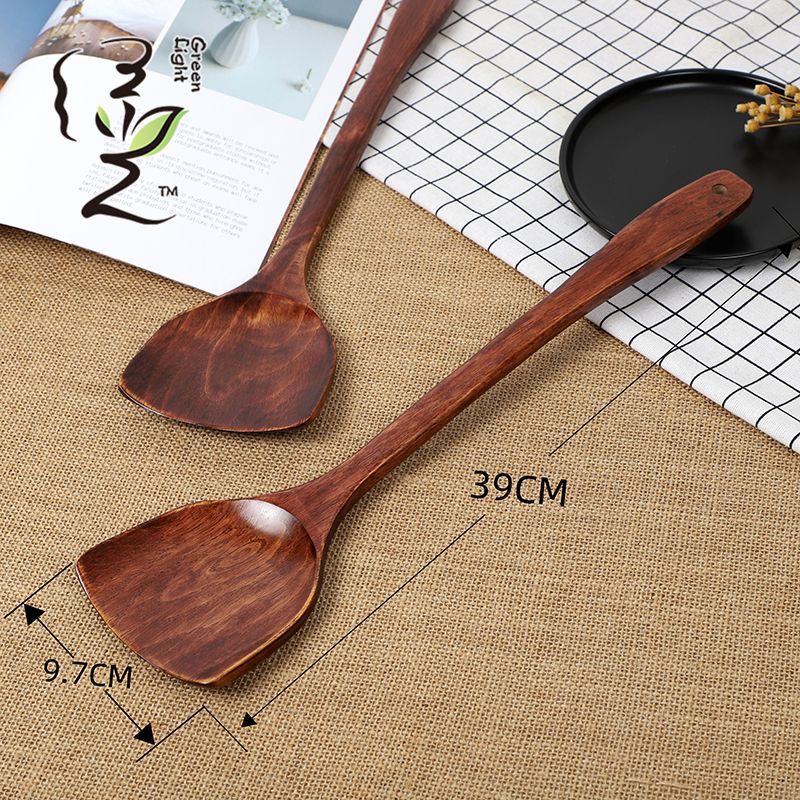 Green light card-inserting old paint spatula 39*10CM non-stick spatula, household non-stick spatula, wooden spoon, high-temperature resistant wooden stir-frying spatula Application Scenario