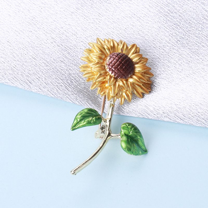 Factory direct sales, popular foreign trade oil-dripping sunflower brooches, fashionable clothes, suit accessories