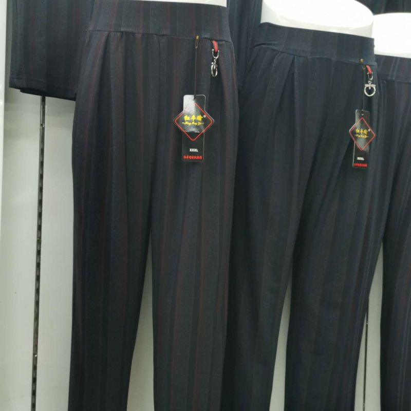 New style of leggings for women to wear outside in autumn and winter, with fleece, slimming and form-fitting pure cotton leggings